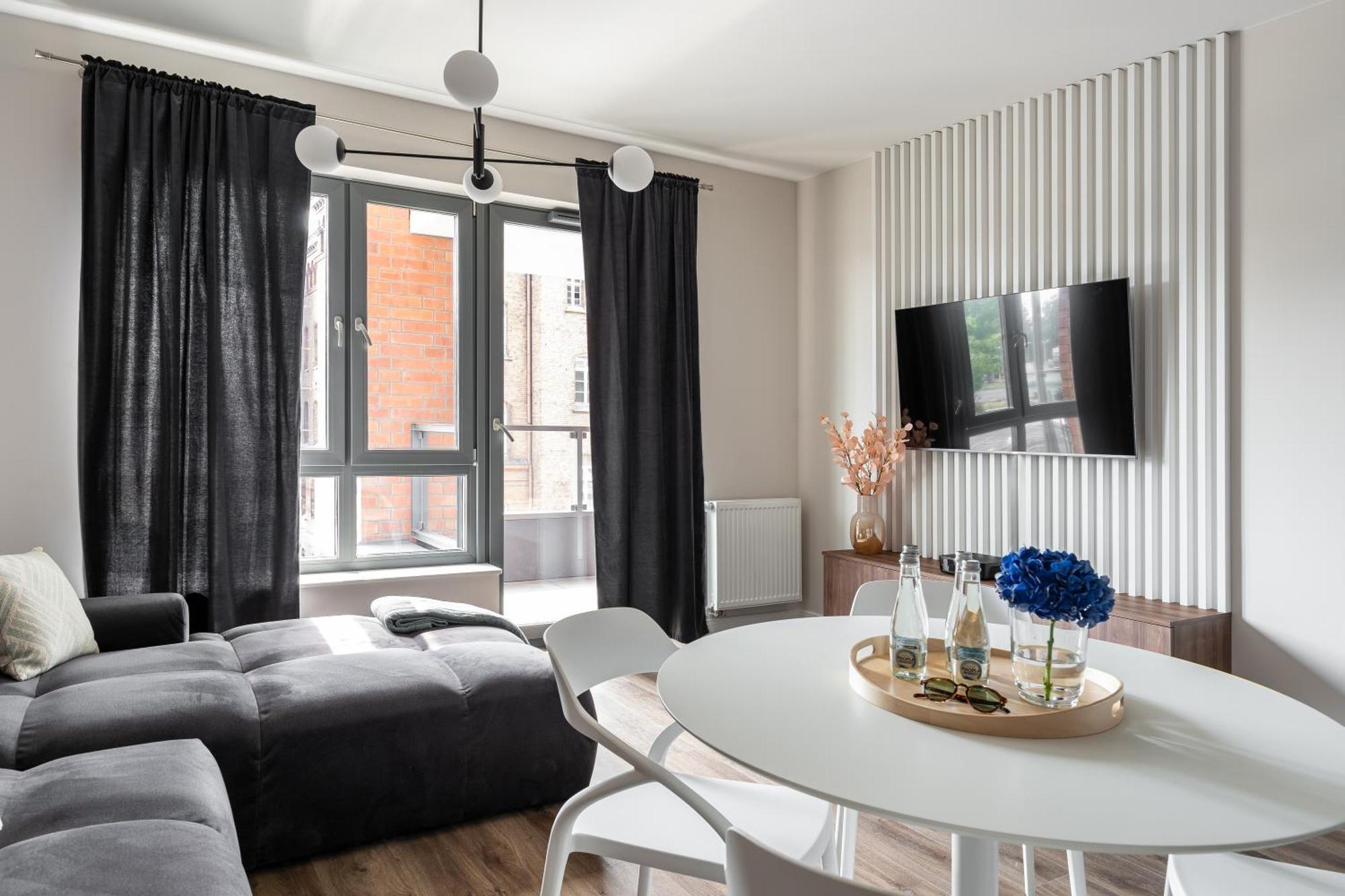 Scala 60C City Center Apartments With Parking By Lion Apartments Gdańsk Exteriör bild