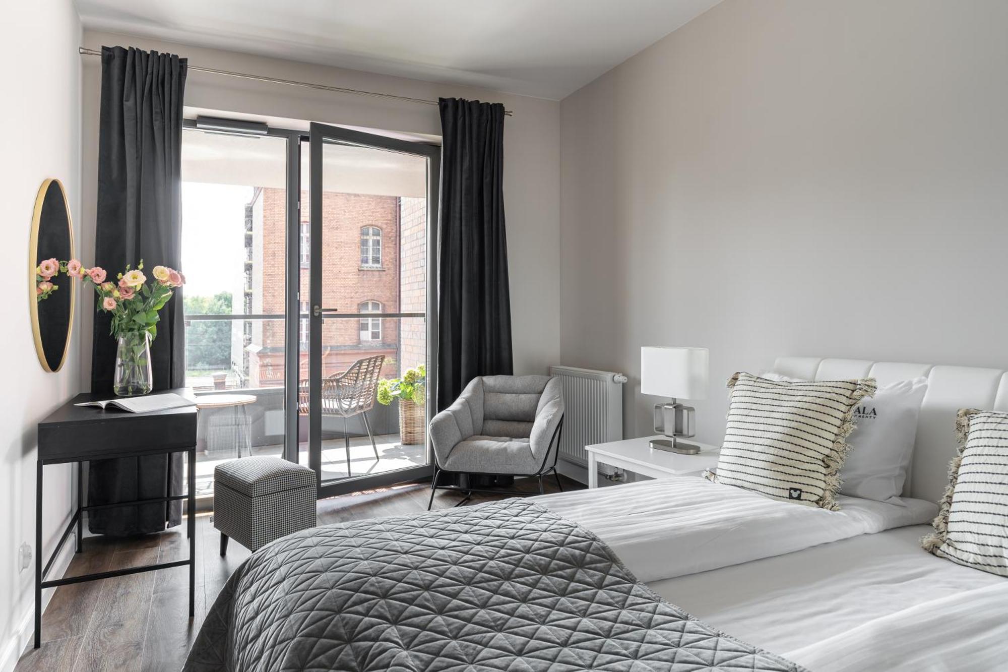 Scala 60C City Center Apartments With Parking By Lion Apartments Gdańsk Exteriör bild